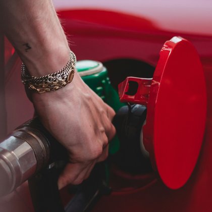 Tweet card summary image