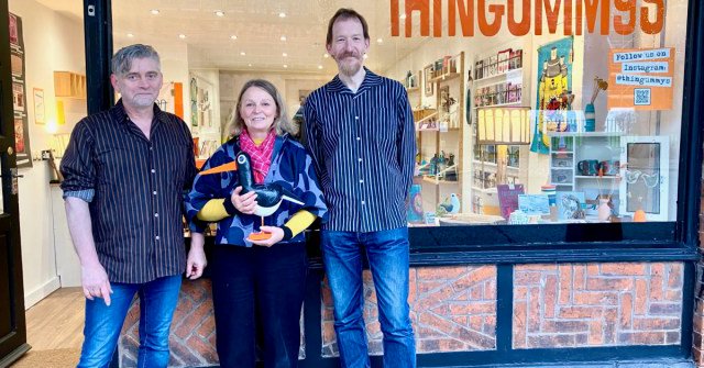 Tweet card summary image