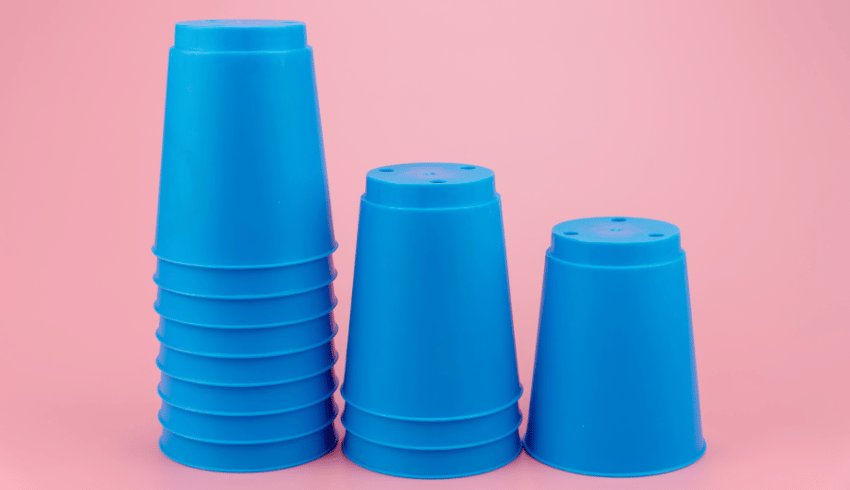 teachwire's tweet card. In this lesson, students have to find a formula for a linear sequence based on a physical scenario – stacked plastic cups...