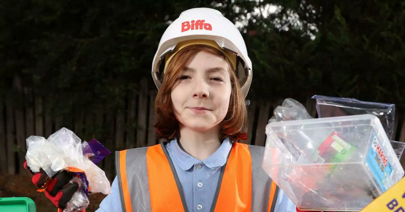 Tweet card summary image