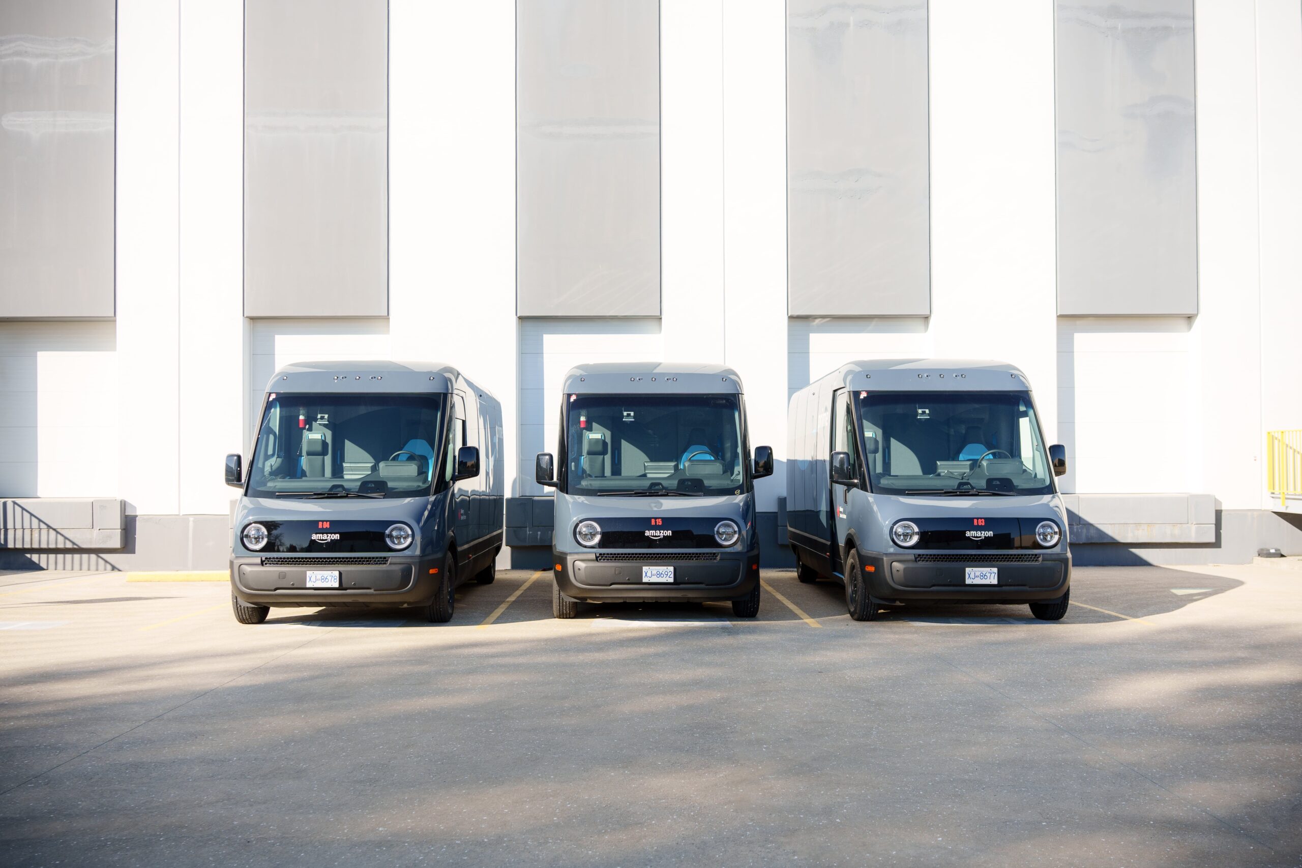 DecoderDotCa's tweet card. Amazon Canada has deployed its first fleet of electric delivery vans, marking a major step toward its 2040 net-zero goal. Fifty custom-built Rivian vehicles are now operating across Greater Vancouv...