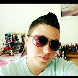 Tweet card summary image