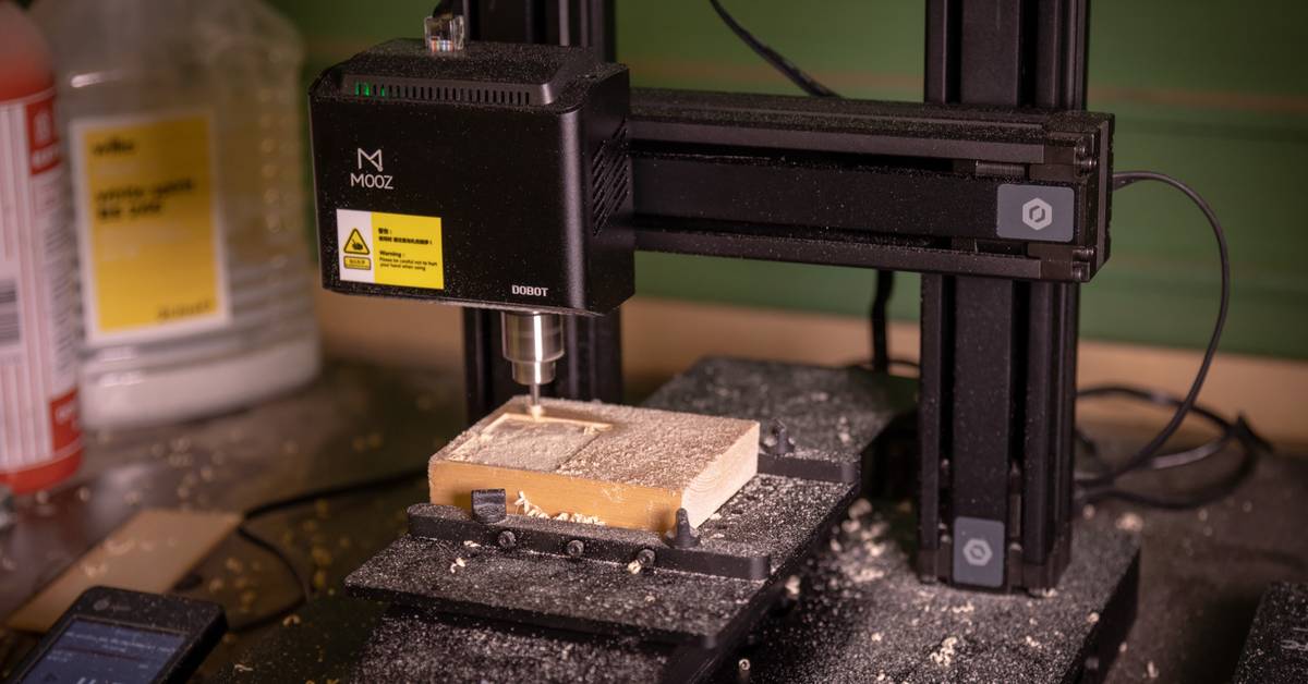 coderdojostrike's tweet card. Cut, Burn, and Melt All the Things With This Insane Dobot Mooz Machine (Giveaway!)