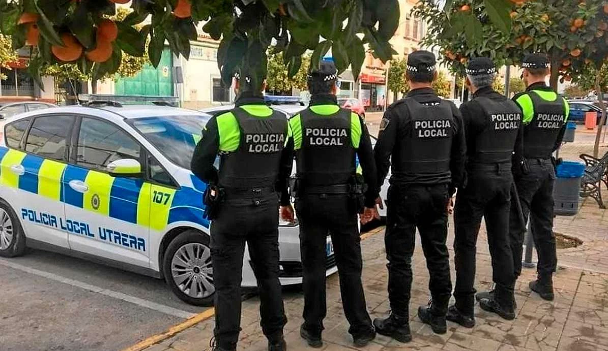 CSIFAdmnLocalN1's tweet card. La sección sindical de CSIF en el Ayuntamiento de Utrera denuncia que “la grave crisis en la Policía Local es una cuestión de salud laboral, desprotección de los funcionarios y un gravísimo problema...