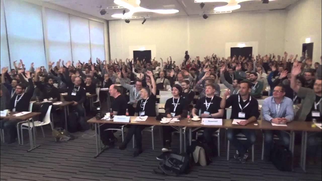 meetingcpp's tweet card. Meeting C++ 2014 - Survey Session