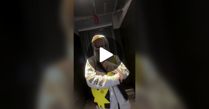 Tweet card summary image