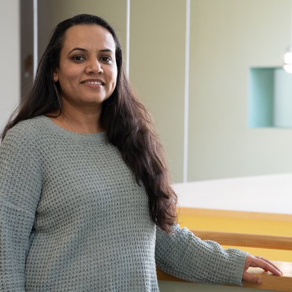 Tweet card summary image