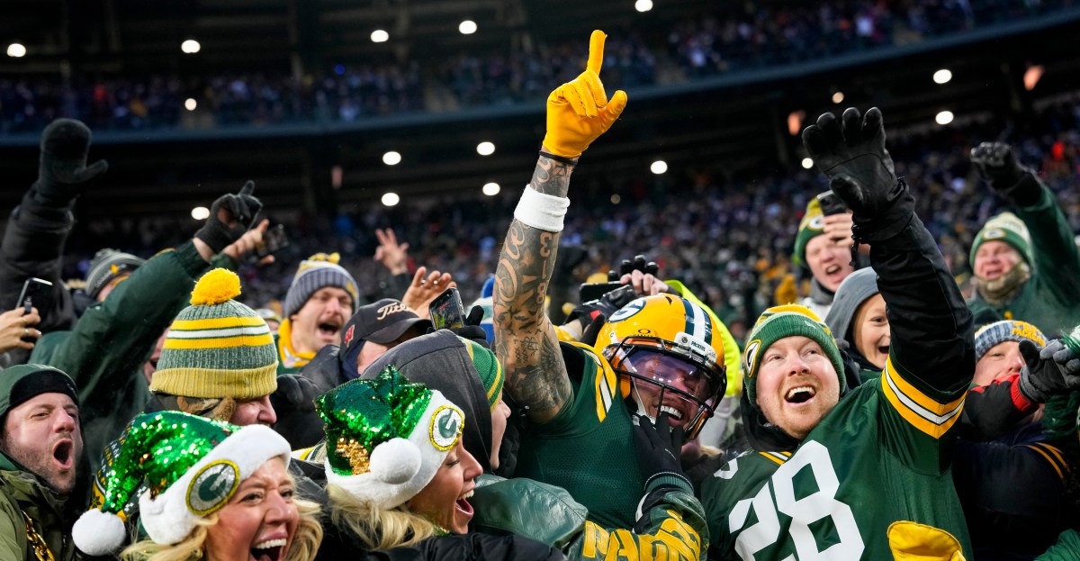 DustyEvely's tweet card. Breaking down Christian Watson’s two-TD day against the Bears