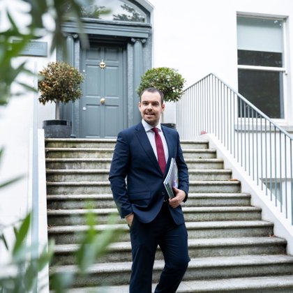 Tweet card summary image