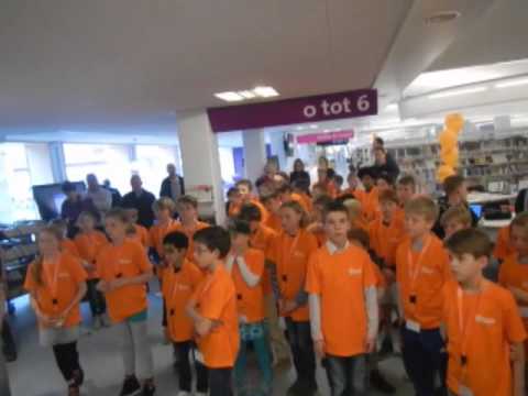 CoderDojoW's tweet card. Opening CoderDojo Woerden 2 april 2016 door wethouder Hans Haring