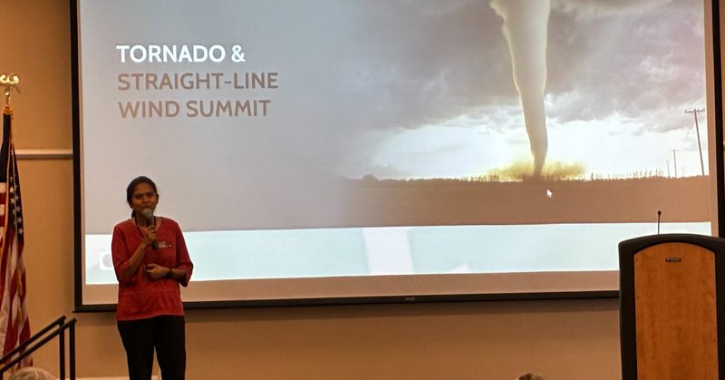 Tweet card summary image