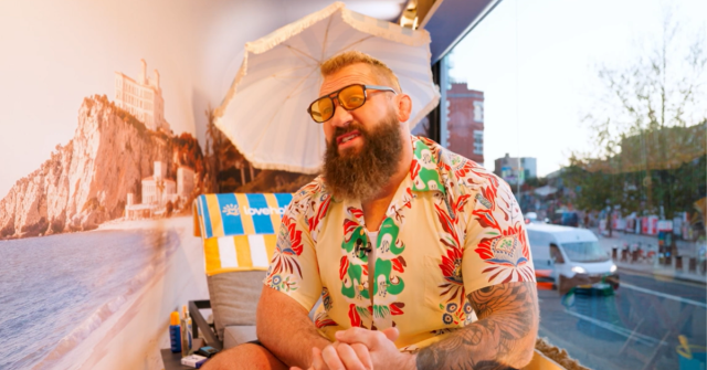 Tweet card summary image