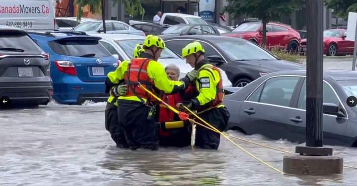 Tweet card summary image