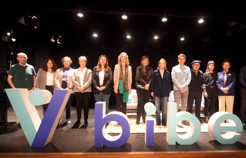 GeriatricArea's tweet card. El proyecto BIBE ha analizado durante más de un año las transformaciones sociales vinculadas a la vejez y los cuidados