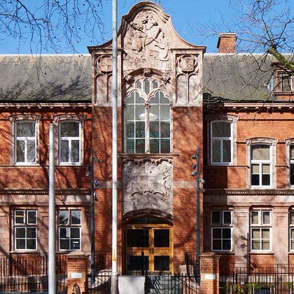 Tweet card summary image