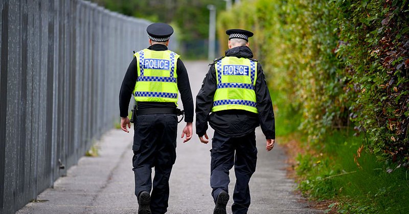 Tweet card summary image