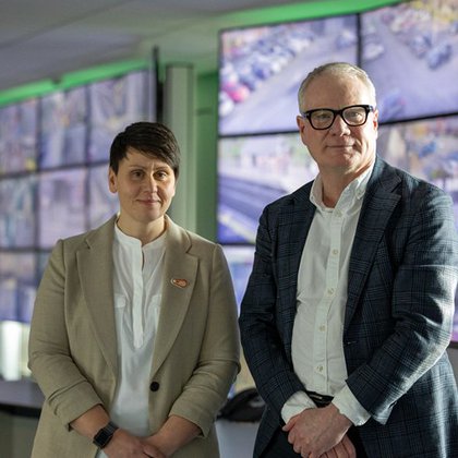 Tweet card summary image