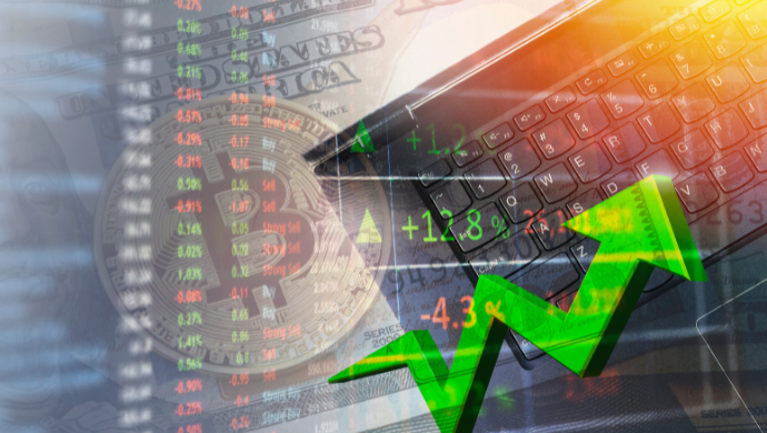 anndylian's tweet card. Crypto diverges from cautious equities as short squeezes, institutional inflows and clearer rules fuel a strong rebound