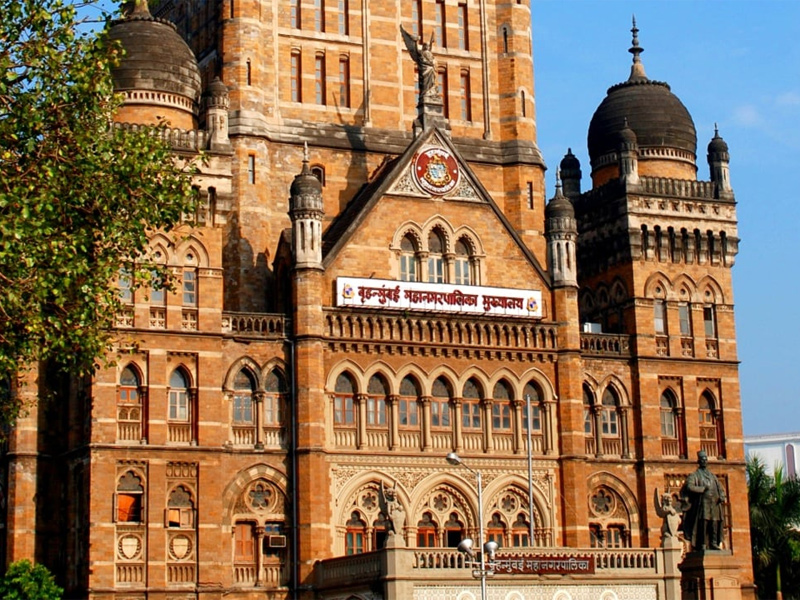 OpIndia_com's tweet card. BMC in reply to RTI said they had paid 82.5 lakh to a senior lawyer to represent them in the Kangana case. | OpIndia News