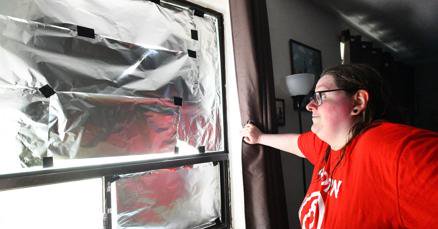 Tweet card summary image