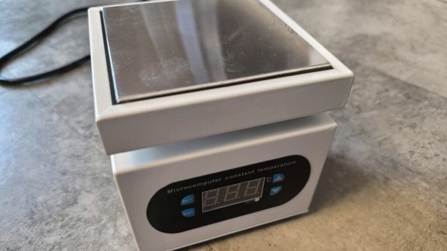 hackaday's tweet card. For less than $30 USD, you can get a 10×10 centimeter hotplate with 350 Watts of power. Sounds mighty fine to us, so surely there must be a catch? Maybe not, as [Stefan Nikolaj]’s review…