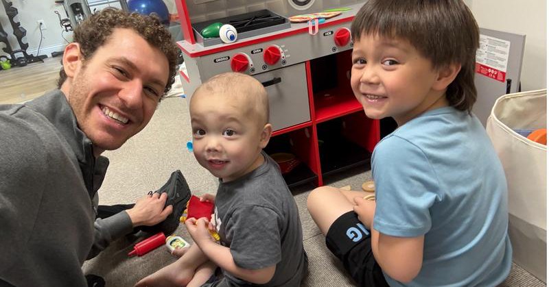 Tweet card summary image