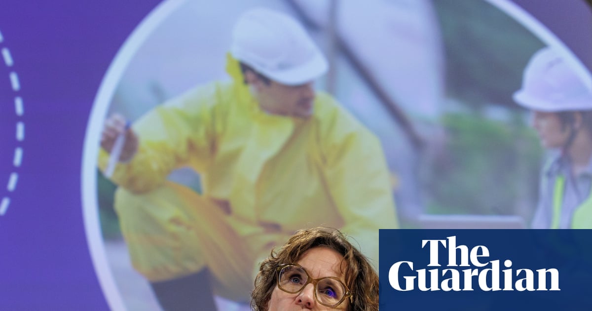 CSIS_Tech's tweet card. Latest package in dismantling of environmental rules also suggests repealing hazardous chemicals database