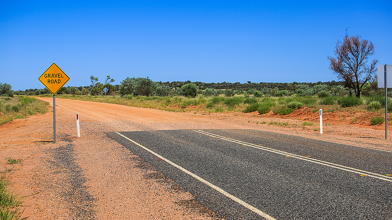 AzulSystems's tweet card. While you’re urged to update your apps to newer Java versions, other OpenJDK distributions can keep your systems with JavaFX running on Java 8.