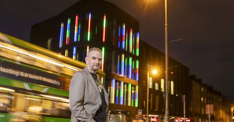 Tweet card summary image