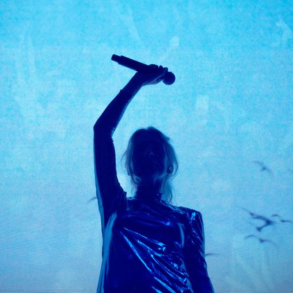 Tweet card summary image