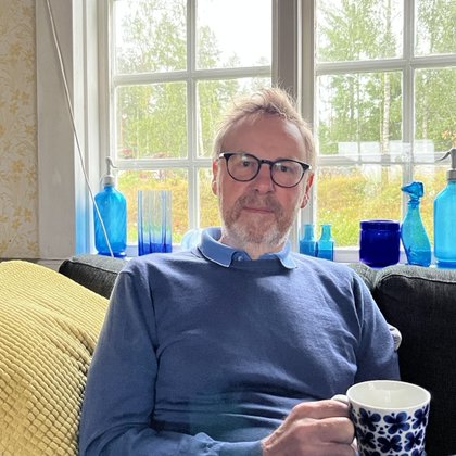 Tweet card summary image