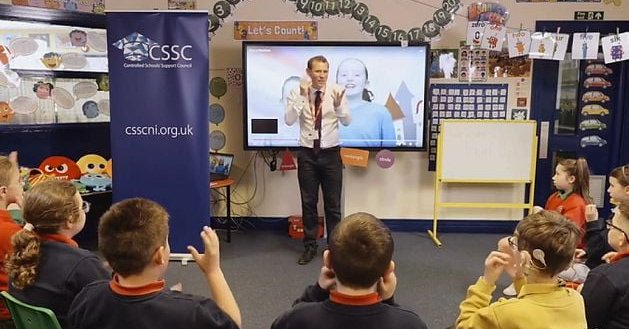 Tweet card summary image