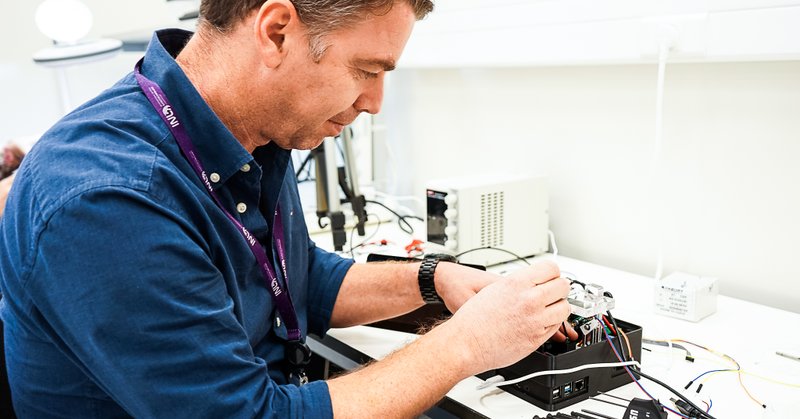 Tweet card summary image