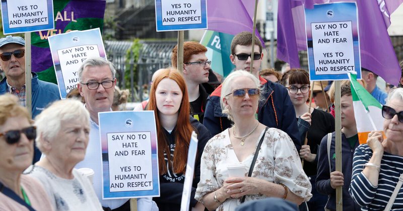 Tweet card summary image