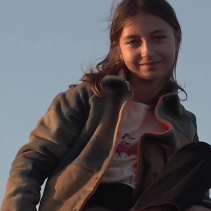 Tweet card summary image