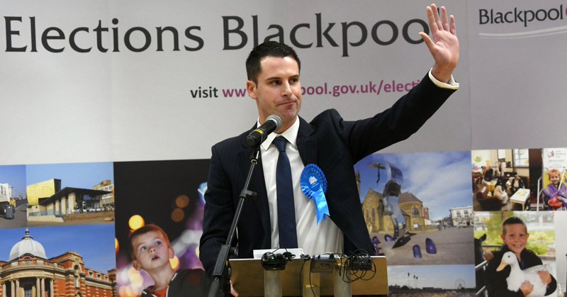 Tweet card summary image