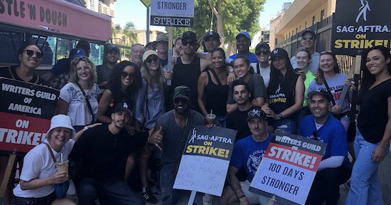 Tweet card summary image