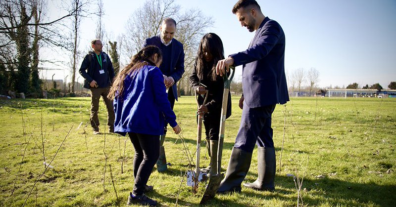 Tweet card summary image