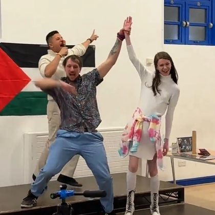 Tweet card summary image