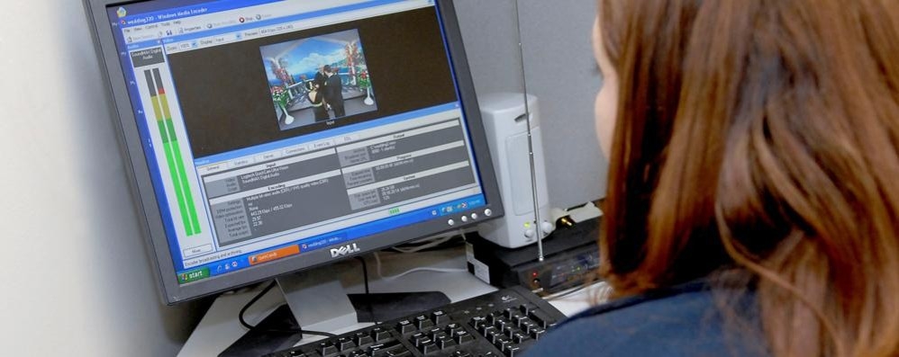 mammanodavid's tweet card. Venerdì 20 ottobre, in Sala Montanari a Varese, incontro gratuito per l’alfabetizzazione digitale nelle scuole