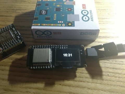ESP32net's tweet card. ESP32 WEMOS Lolin w/integrated OLED Internet Clock