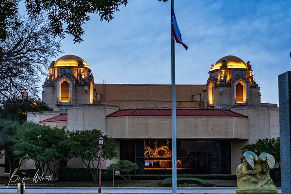 SQLdadTX's tweet card. Full range of photography offerings, including wildlife, astrophotography, sports, marching band, portraits, architectural, headshots, event, concert, landscape, airshow and automotive.