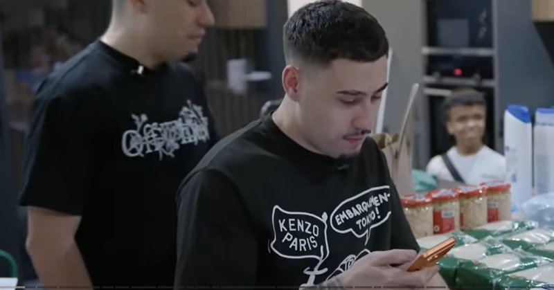 Tweet card summary image