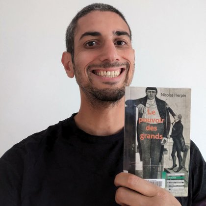 Tweet card summary image