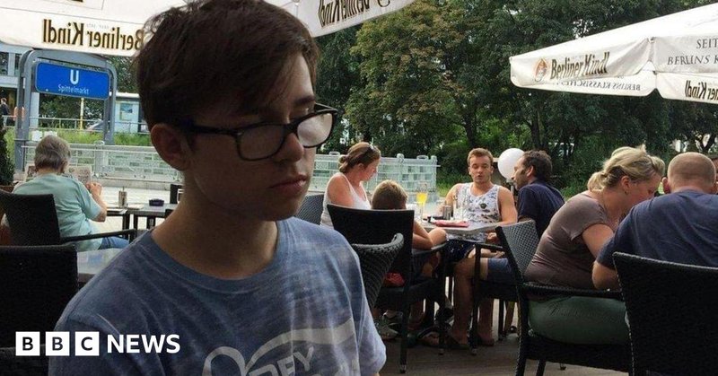 Tweet card summary image