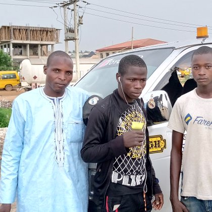 Tweet card summary image