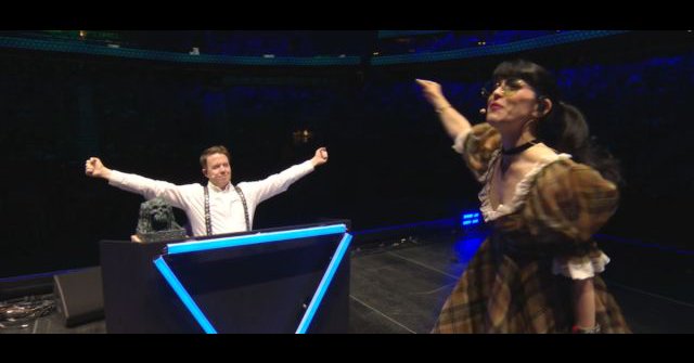 Tweet card summary image