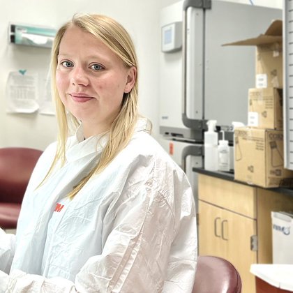 Tweet card summary image