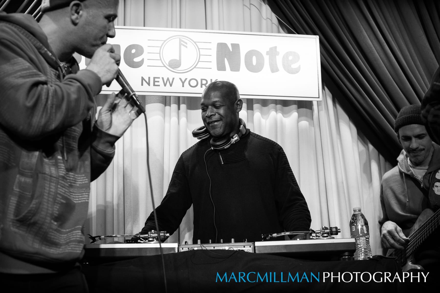 RelixMag's tweet card. Photo Credit: Marc Millman Last week, DJ Logic returned to New York for a three-night residency at the legendary Blue Note Jazz Club from Jan. 21-23. The