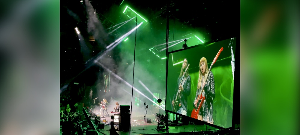 TheProgAspect's tweet card. O2 Arena, London Wednesday, 26th November 2025 Sometimes you go to a concert with quietly hopeful expectations, prepared for an enjoyable evening’s entertainment and the chance to hear a few of you…